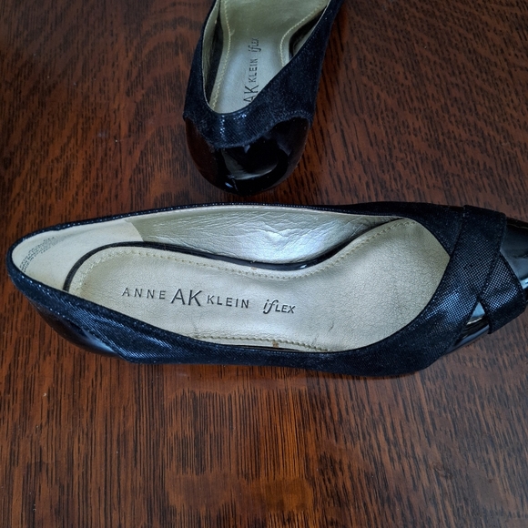 6 Anne Klein  Low Heels shoes - Picture 2 of 3